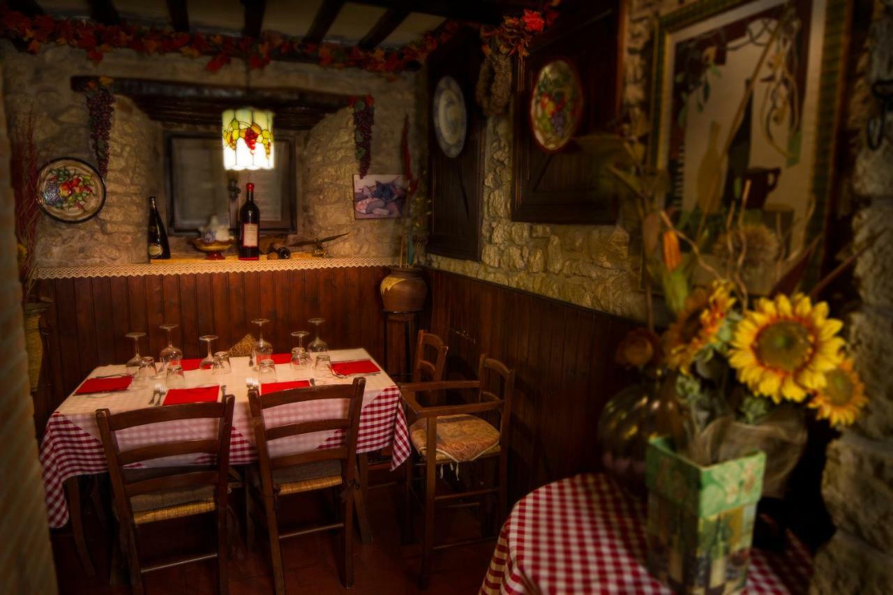 סאן מרינו Locanda Cantina Di Bacco מראה חיצוני תמונה